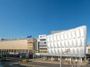 Pronájem kanceláře, České Budějovice, Pražská tř., 310 m2