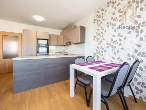 Pronájem bytu 2+kk, Brandýs nad Labem-Stará Boleslav, Kralupská, 55 m2