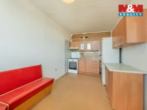 Prodej bytu 3+1, Kladno - Kročehlavy, Děčínská, 76 m2