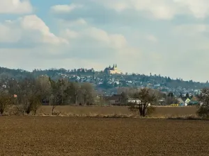 Prodej pozemku pro bydlení, Dolany, 10038 m2