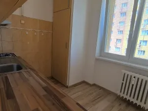 Pronájem bytu 2+1, Most, Jaroslava Vrchlického, 51 m2