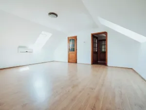 Prodej rodinného domu, Kelč, 320 m2