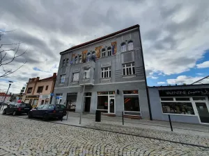 Pronájem bytu 2+kk, Kralupy nad Vltavou, Palackého nám., 54 m2