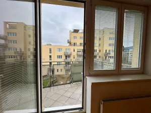 Pronájem bytu 2+kk, Praha - Hostivař, Budapešťská, 44 m2