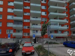 Pronájem garážového stání, Olomouc, Janského, 12 m2