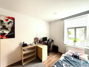 Prodej bytu 4+1, Krnov, Tyršova, 84 m2