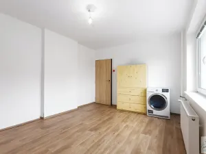 Prodej bytu 6+kk a větší, Březová, 77 m2