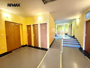 Pronájem ordinace, Kyjov, Masarykovo náměstí, 21 m2