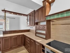 Pronájem bytu 3+1, Hradec Králové, Mánesova, 100 m2