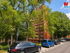 Prodej bytu 2+1, Bílina - Pražské Předměstí, Aléská, 48 m2