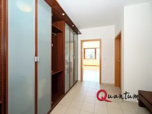 Pronájem bytu 2+kk, Praha - Smíchov, Ke Klimentce, 58 m2