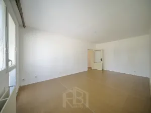 Prodej bytu 3+1, Jindřichův Hradec, sídliště Vajgar, 81 m2