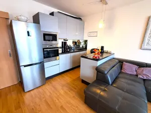 Pronájem bytu 3+kk, Praha - Čakovice, Bermanova, 78 m2