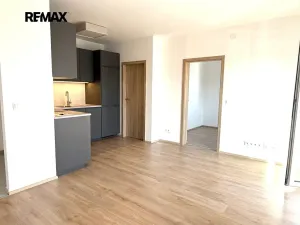 Pronájem bytu 2+kk, Slaný, Prokopa Holého, 40 m2