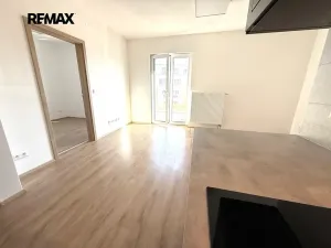 Pronájem bytu 2+kk, Slaný, Prokopa Holého, 40 m2