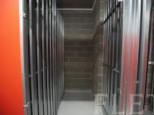 Pronájem bytu 1+kk, Praha - Hloubětín, Waltariho, 36 m2