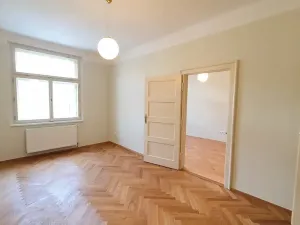 Pronájem bytu 3+1, Praha - Vinohrady, Slezská, 100 m2