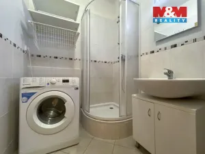 Pronájem bytu 1+kk, Praha - Košíře, Plzeňská, 31 m2