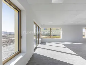 Pronájem kanceláře, Velká Bíteš, 937 m2
