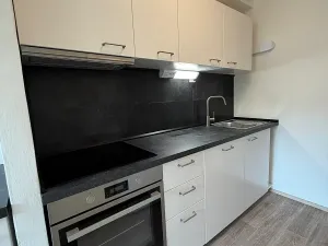 Prodej bytu 3+1, Praha, Hartigova, 64 m2