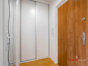 Pronájem bytu 1+kk, Hradec Králové - Slezské Předměstí, 35 m2