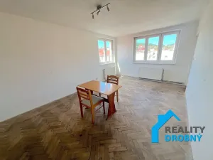 Pronájem bytu 2+1, Děčín, Plzeňská, 45 m2