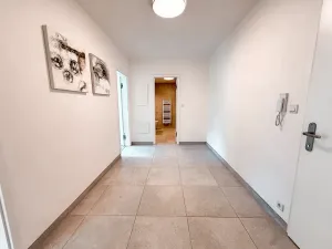Pronájem bytu 2+kk, Praha - Žižkov, Dagmar Burešové, 65 m2