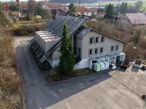 Prodej komerčního pozemku, Mořina, 1634 m2