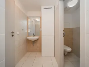 Pronájem kanceláře, Praha - Smíchov, Štefánikova, 168 m2