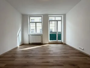 Pronájem bytu 3+1, Děčín - Děčín I-Děčín, Masarykovo nám., 73 m2