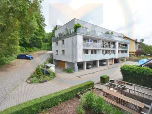 Pronájem bytu 2+kk, Klecany, Nám. Třebízského, 52 m2