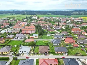 Prodej pozemku pro bydlení, Lipovec, 738 m2