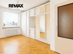 Pronájem bytu 3+1, Kolín, Veltrubská, 93 m2