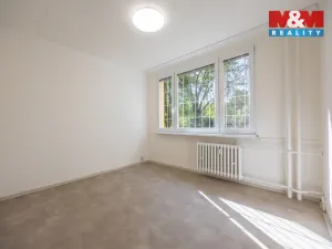 Pronájem bytu 3+1, Praha - Střížkov, Českolipská, 55 m2