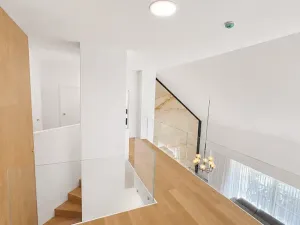 Prodej rodinného domu, Hrdlořezy, 165 m2