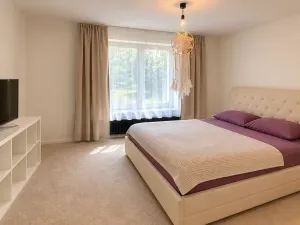 Prodej rodinného domu, Hrdlořezy, 165 m2