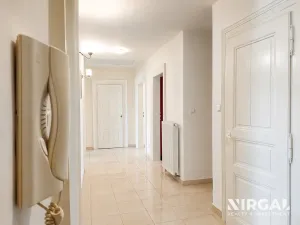 Pronájem bytu 2+1, Praha - Smíchov, Malátova, 100 m2