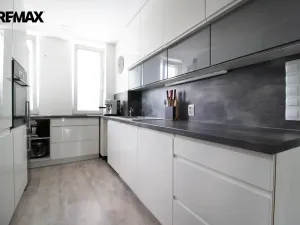 Pronájem bytu 3+kk, Pardubice - Polabiny, Lidická, 55 m2