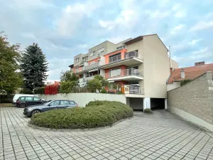 Pronájem bytu 2+kk, Brno, Jundrovská, 56 m2