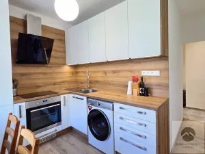 Prodej bytu 3+1, Kuřim, Na Královkách, 66 m2