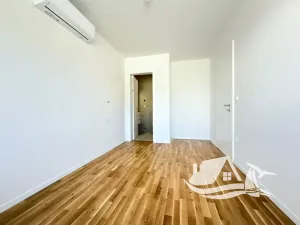 Prodej bytu 3+kk, Novalja, Chorvatsko, 59 m2