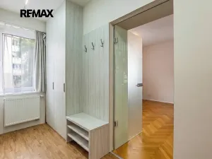 Prodej rodinného domu, Praha - Hlubočepy, Nad Zlíchovem, 304 m2