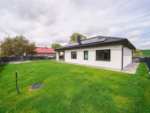 Prodej rodinného domu, Líšťany, 120 m2