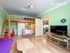 Pronájem bytu 2+kk, Praha - Žižkov, Rečkova, 48 m2