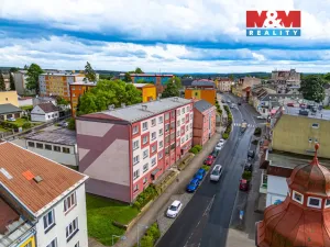 Prodej bytu 2+1, Aš, Hlavní, 51 m2
