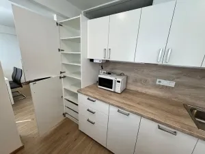 Pronájem bytu 3+1, Mladá Boleslav, náměstí Republiky, 72 m2