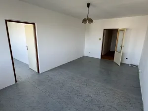 Prodej bytu 3+1, Strakonice, Sídliště 1. máje, 64 m2