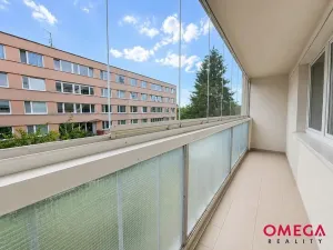 Prodej bytu 3+1, Praha - Suchdol, Gagarinova, 71 m2