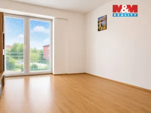 Pronájem bytu 1+kk, Praha - Letňany, Frýdecká, 27 m2
