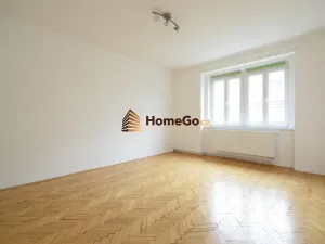 Pronájem bytu 2+1, Praha - Nusle, U gymnázia, 62 m2